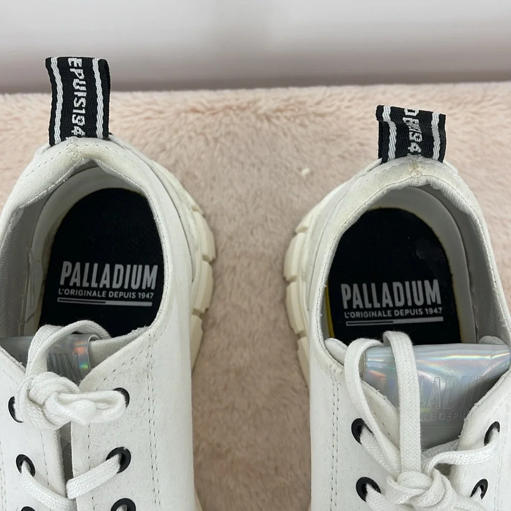 Palladium womens size
